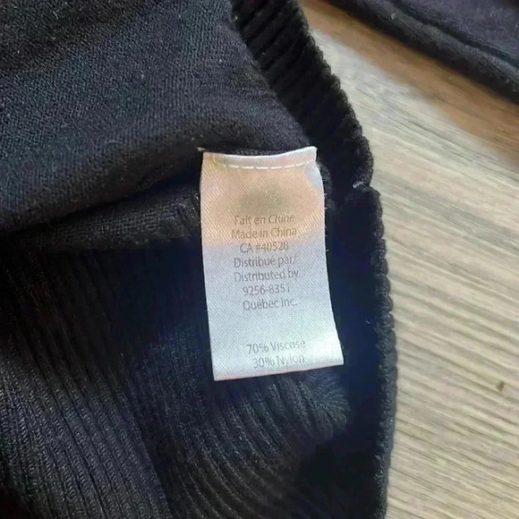 🔥schwiing🔥 | Black  long sleeve sweater dress with 1/4 front zipper - Picture 10 of 13